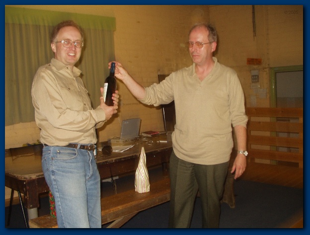 600x449 pixels (96K)